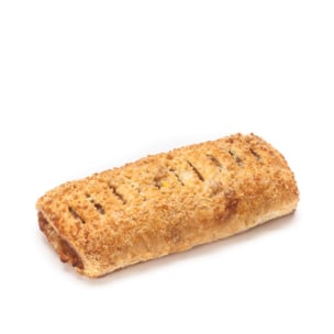 Ein goldbraunes, rechteckiges Gebäck mit gewelltem Rand und kleinen Schlitzen auf der Oberseite, das auf einem weißen Untergrund ruht. Die flockige Kruste sieht knusprig und strukturiert aus.